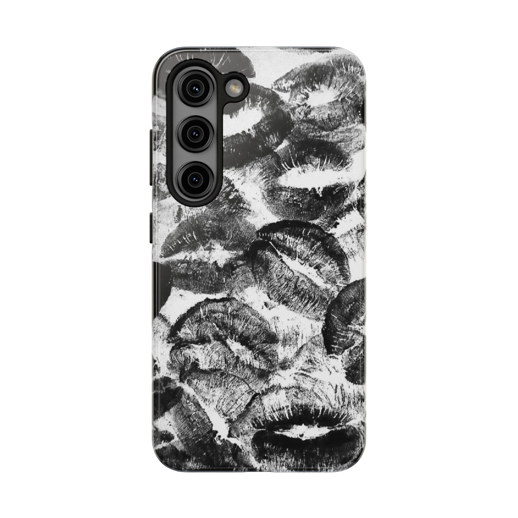 KISSES CASE