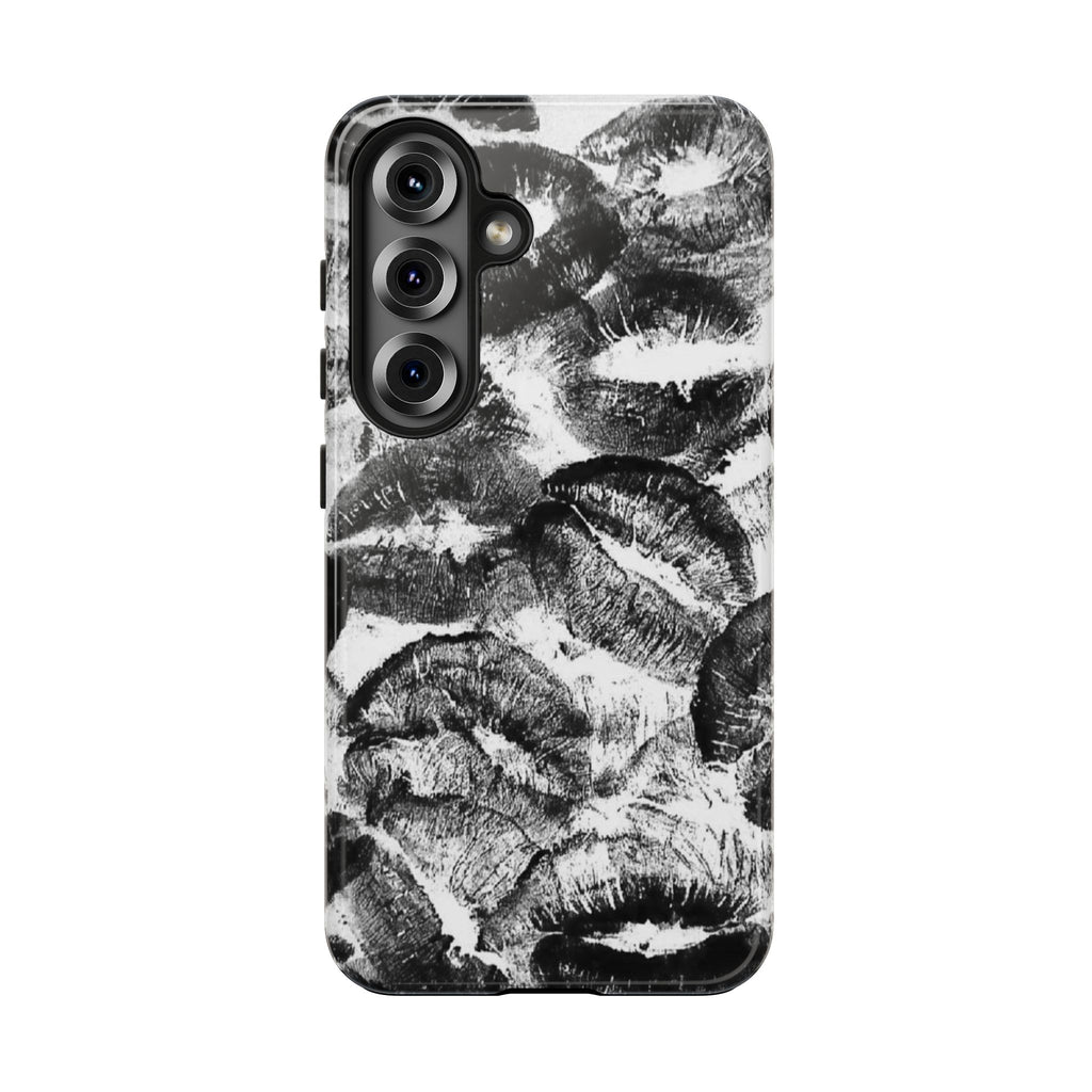 KISSES CASE